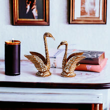 Load image into Gallery viewer, Brown Pair of Swans - 24cm Tall