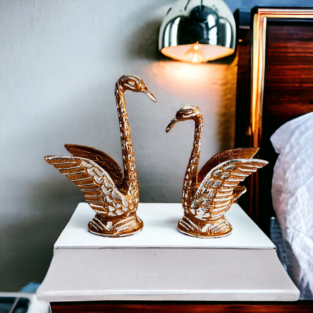 Brown Pair of Swans - 24cm Tall