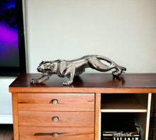 Load image into Gallery viewer, Leopard Statue Decoration