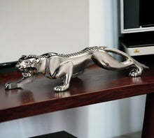 Load image into Gallery viewer, Leopard Statue Decoration