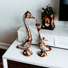 Load image into Gallery viewer, Brown Pair of Swans - 14.5cm