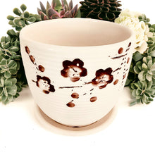 Load image into Gallery viewer, 4" Planter with Saucer - Flower