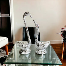 Load image into Gallery viewer, Pair of Swans - Silver 18.5cm