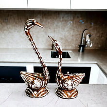 Load image into Gallery viewer, Pair of Swans - Brown 18.5cm