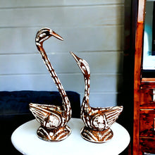Load image into Gallery viewer, Pair of Swans - Brown 18.5cm