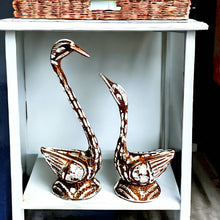 Load image into Gallery viewer, Pair of Swans - Brown 18.5cm
