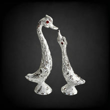 Load image into Gallery viewer, Pair of Swans - Silver 14.5cm
