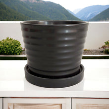 Load image into Gallery viewer, Classic Ceramic Planters - Black