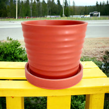 Load image into Gallery viewer, Classic Ceramic Planters - Red