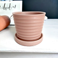Load image into Gallery viewer, Classic Ceramic Planters - Tan