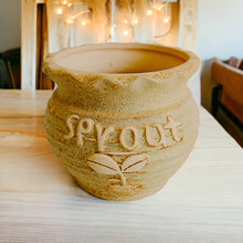 Load image into Gallery viewer, Sprout Planter
