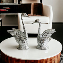 Load image into Gallery viewer, Pair of Swans - Silver 24cm