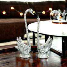 Load image into Gallery viewer, Pair of Swans - Silver 33cm