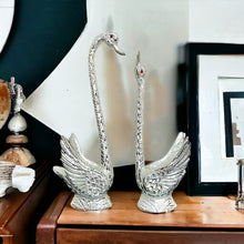 Load image into Gallery viewer, Pair of Swans - Silver 33cm