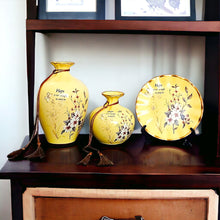 Load image into Gallery viewer, Decorative Ceramic Vases - 3 pcs set