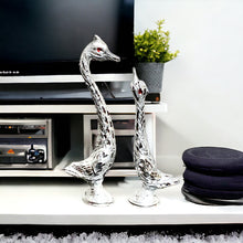Load image into Gallery viewer, Pair of Swans - Silver 18 cm