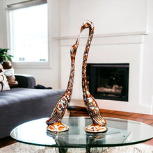 Load image into Gallery viewer, Pair of Swans - Brown 27 cm
