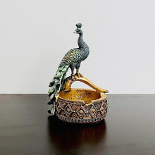 Load image into Gallery viewer, Peacock Ash Tray