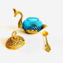 Load image into Gallery viewer, Swan Shape Candy Bowl