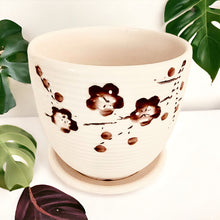 Load image into Gallery viewer, 4&quot; Planter with Saucer - Flower

