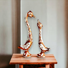 Load image into Gallery viewer, Pair of Swans - Brown 18 cm
