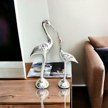 Load image into Gallery viewer, Pair of Swans - Silver 28 cm
